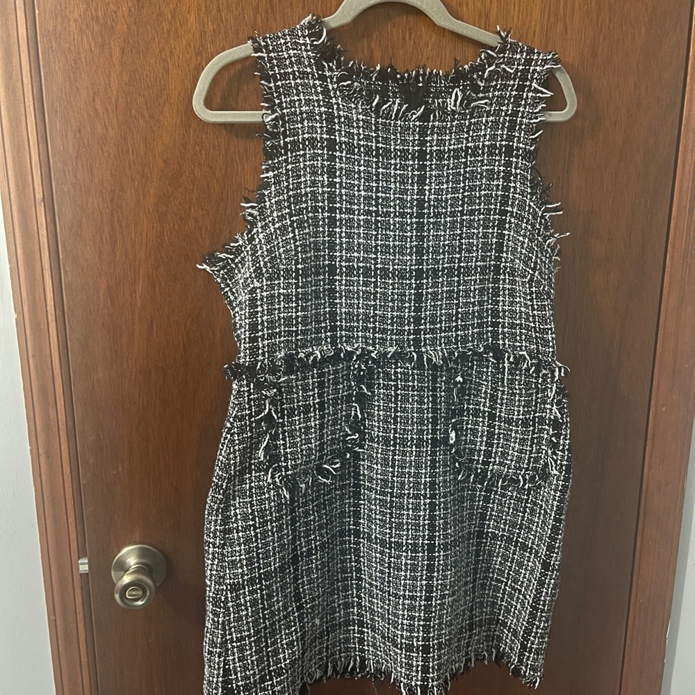 Women's Sleeveless Plaid Raw Trim Tweed Pencil Mini Dress with Pockets Plaid